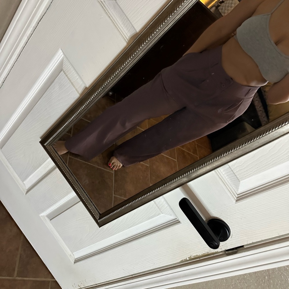 HALARA Mauve Pleated Pants - Picture 6 of 8